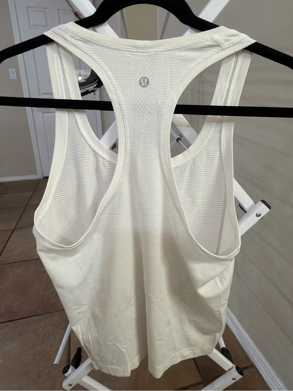 Lululemon Racerbacks- x3 - Picture 8 of 9